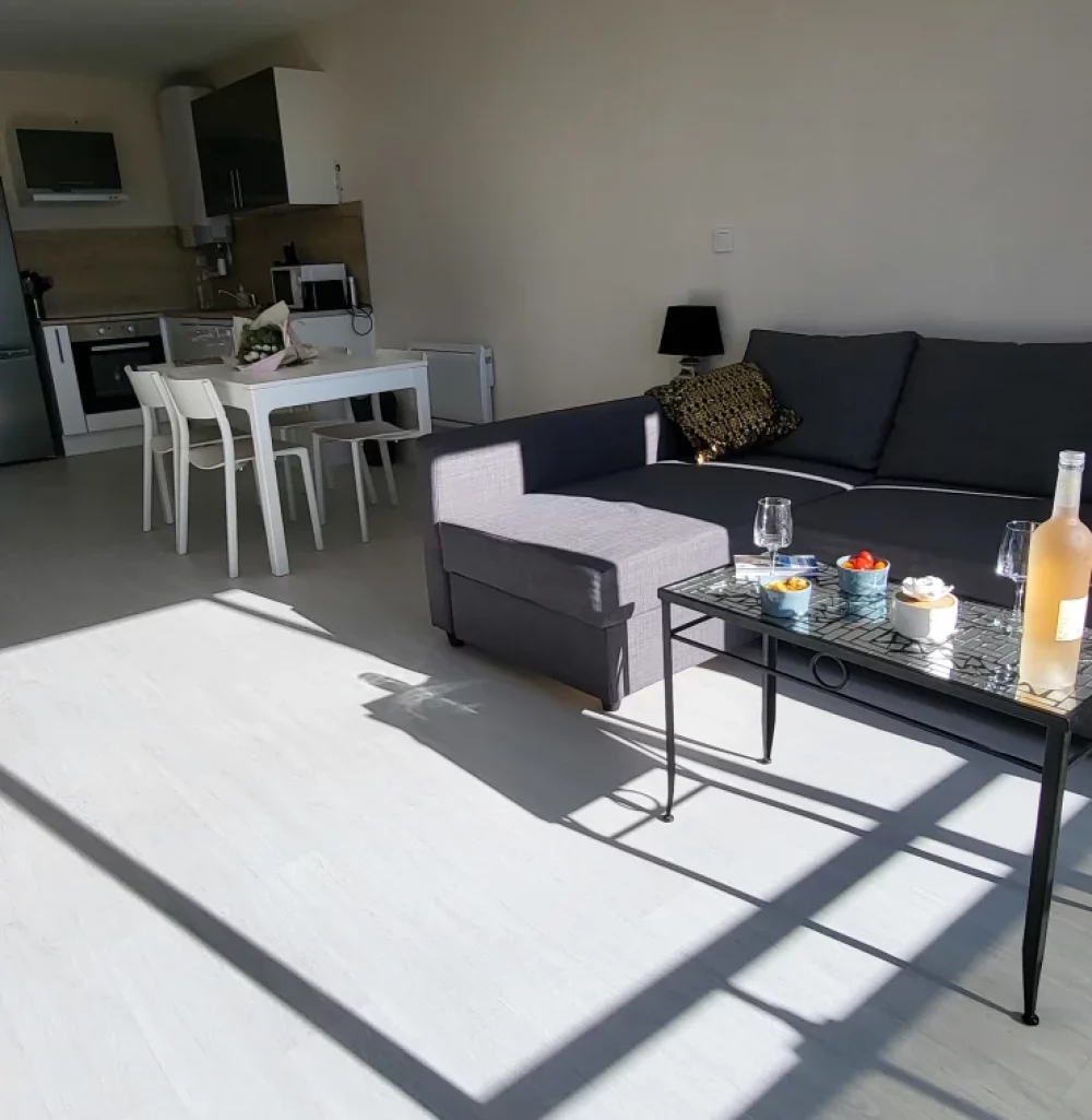 3wey_370fa9d5-de51-4a5f-8bb4-e1e57f7f280d